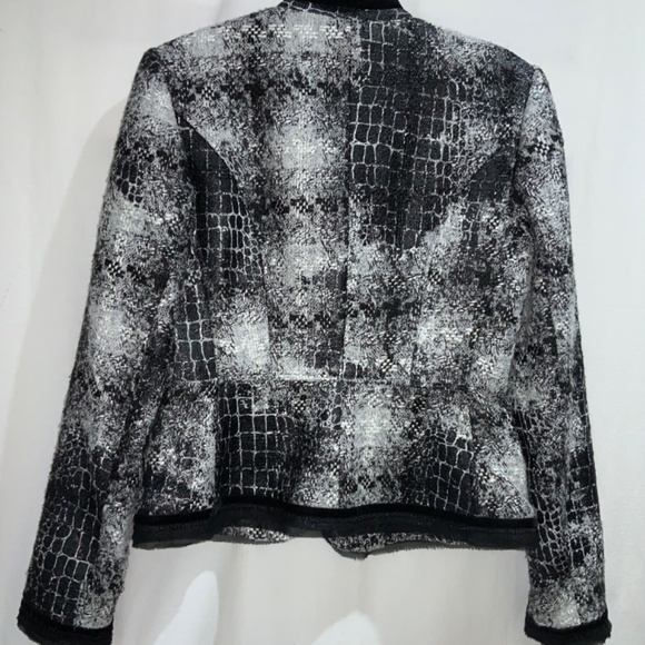 Cache tweed jacket Sz 4 velvet & lace ribbon trim - Picture 3 of 5